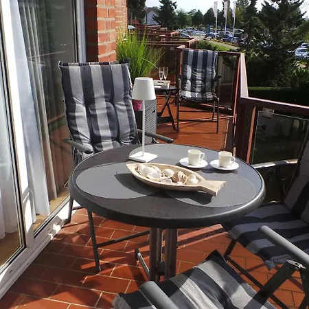 Deichkrone 16 Grömitz